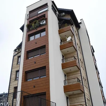 アパートホテル Dream ズラティボール